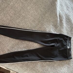 Alo yoga leggings MÉDIUM ( like new!!!)